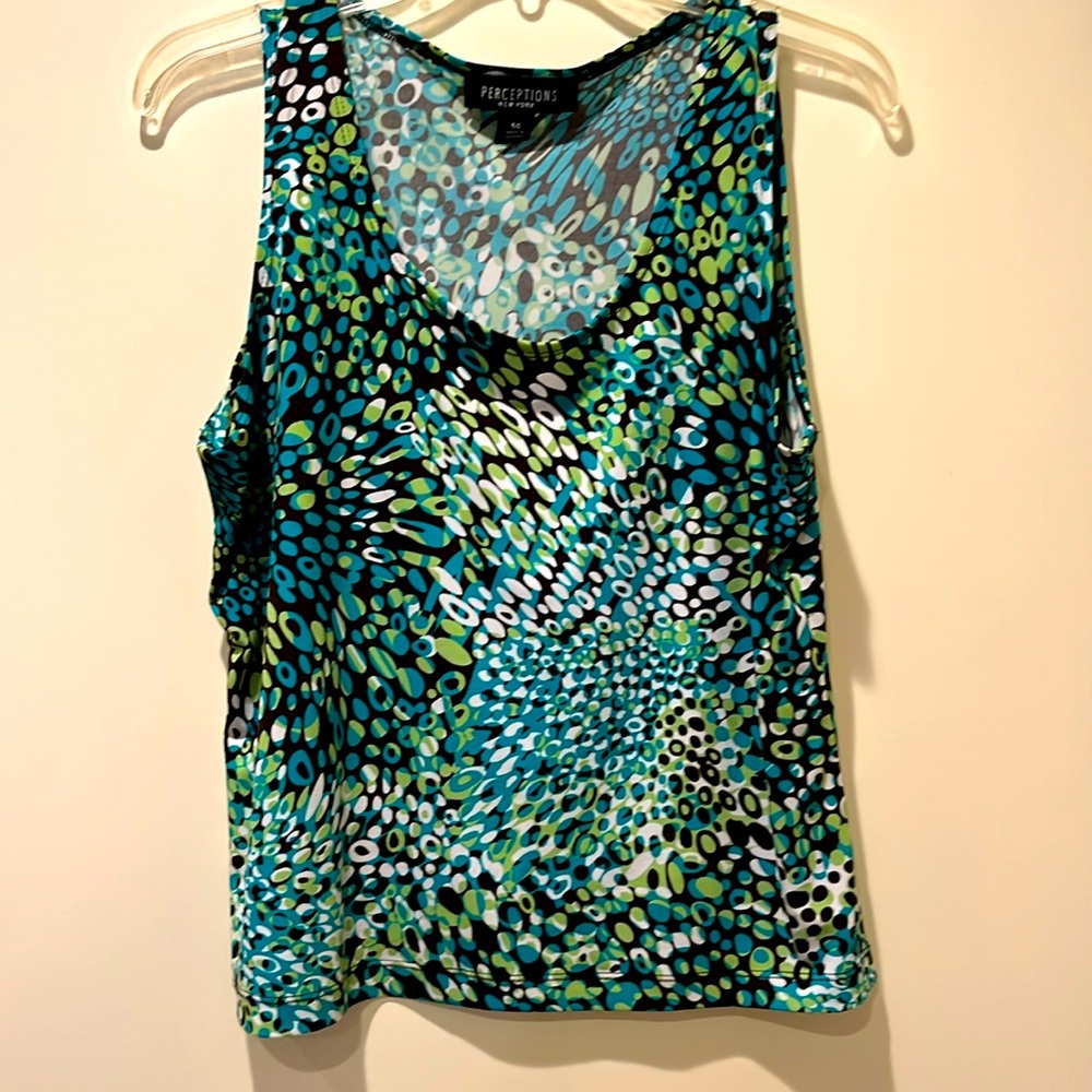 Patterned tank top by Perceptions New York. Size 14. Green, white & black.